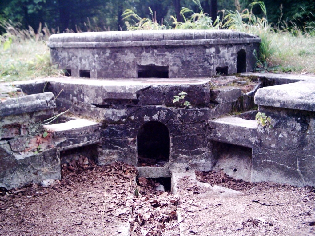 Flankenkasematte an der Spitze des Zentralwerkes